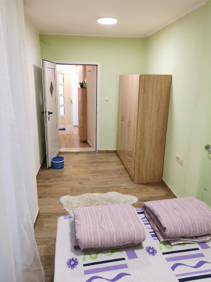 Jale Apartment Split Exteriör bild